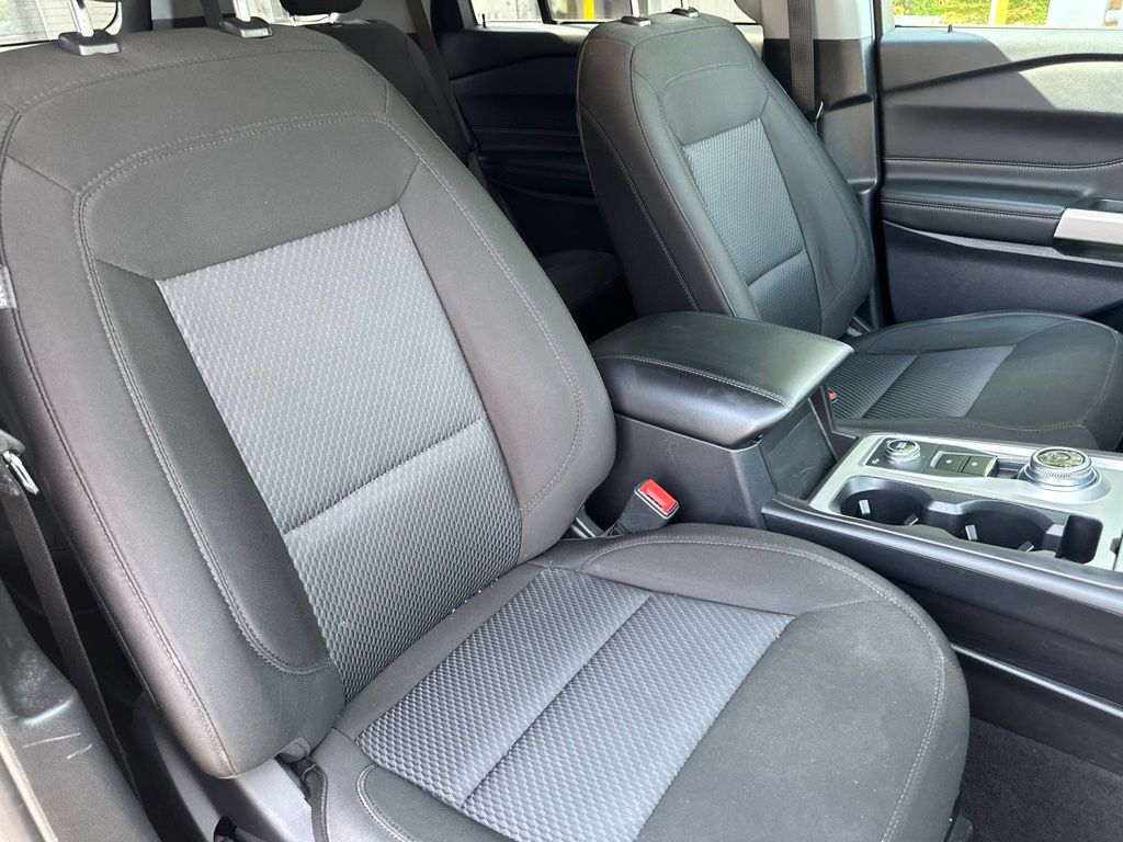 2023 Ford Explorer XLT - Photo 16
