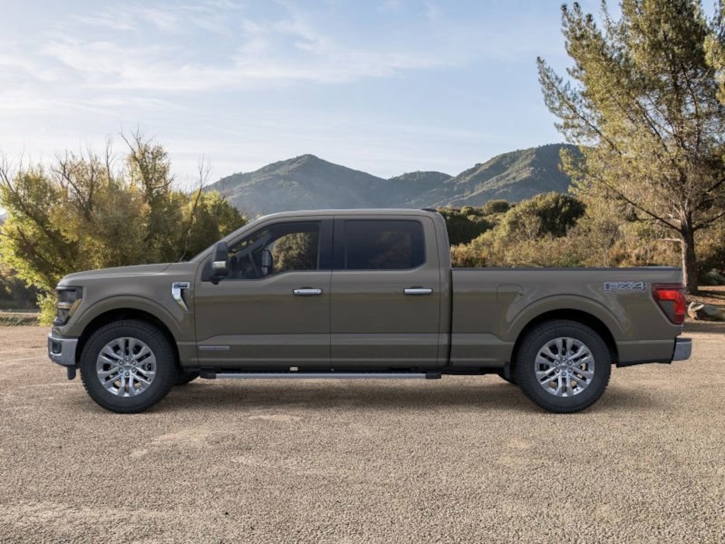 New 2025 Ford F-150 XLT Truck