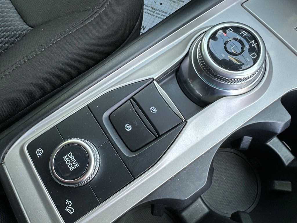 2023 Ford Explorer XLT - Photo 42
