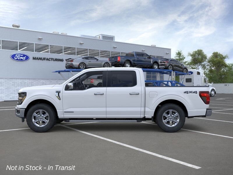 2025 Ford F-150 XLT photo 2