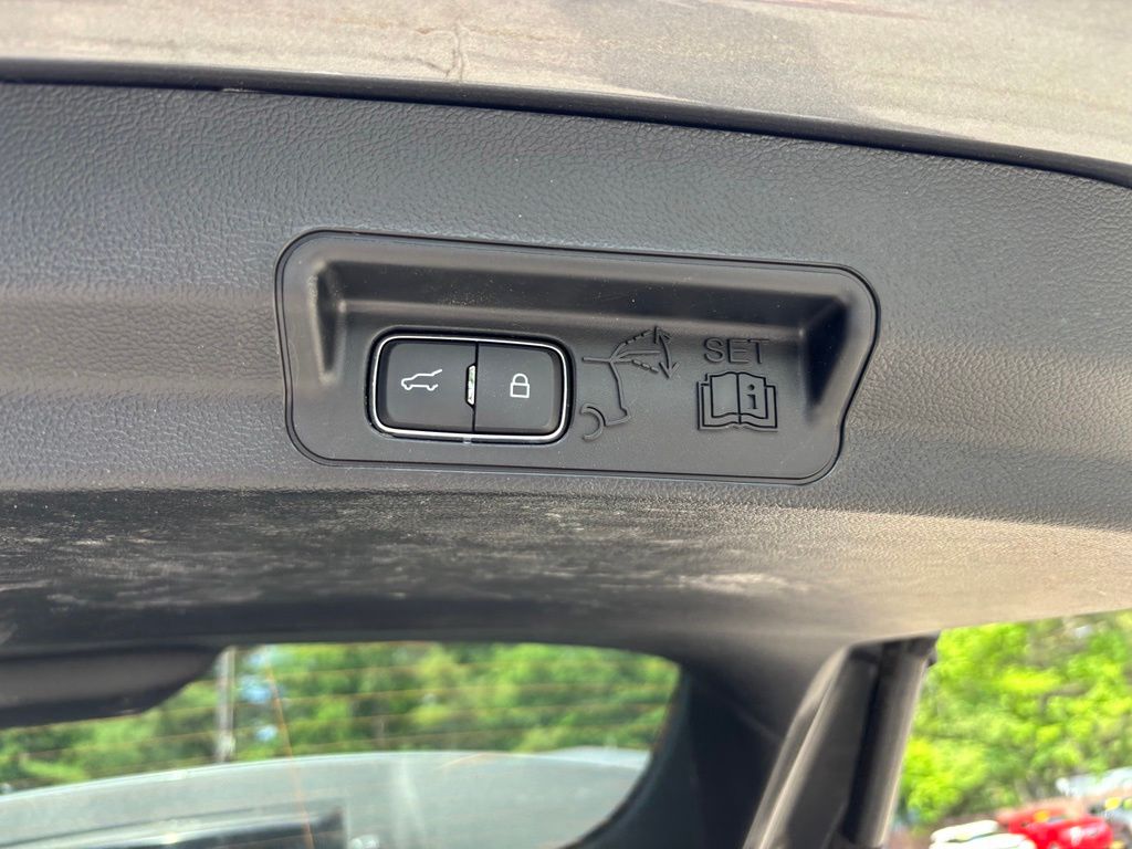 2023 Ford Explorer XLT - Photo 30