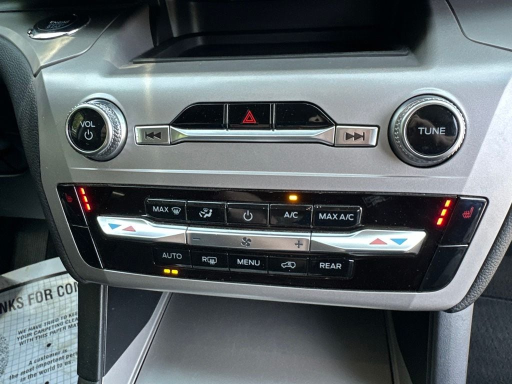 2023 Ford Explorer XLT - Photo 44