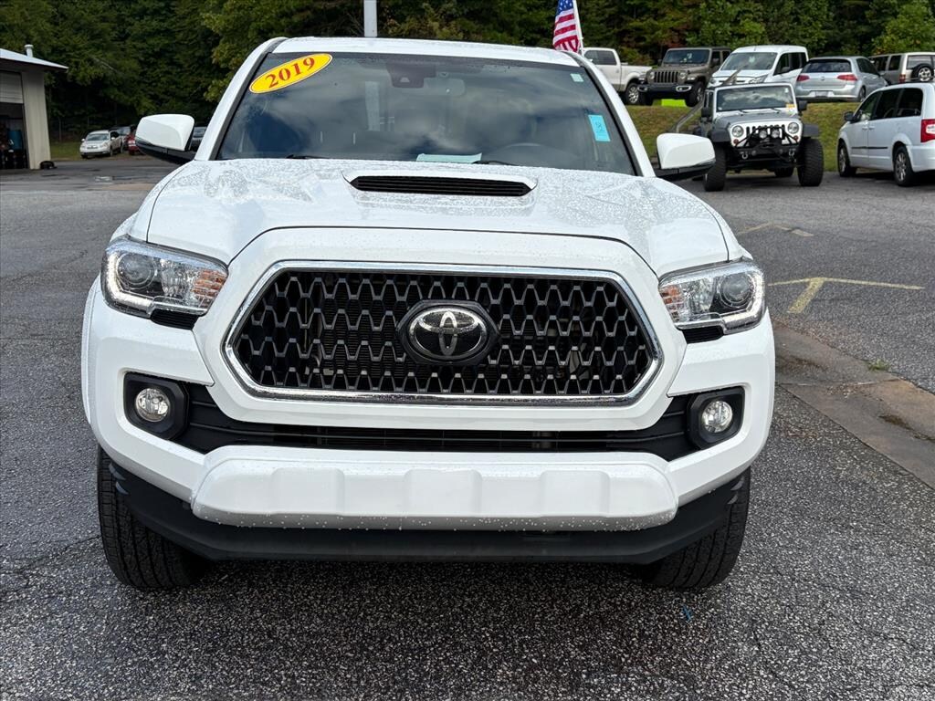 Used 2019 Toyota Tacoma TRD Sport 4x4 TRD Off-Road Double Cab 6.1 ft LB