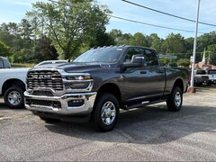 2025 Ram 2500 TRADESMAN CREW CAB 4X4 6'4 BOX Pickup