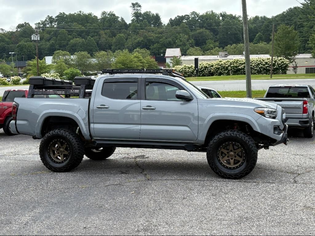 Used 2020 Toyota Tacoma TRD Sport V6 4x4 TRD Sport Double Cab 5.0 ft SB 6A