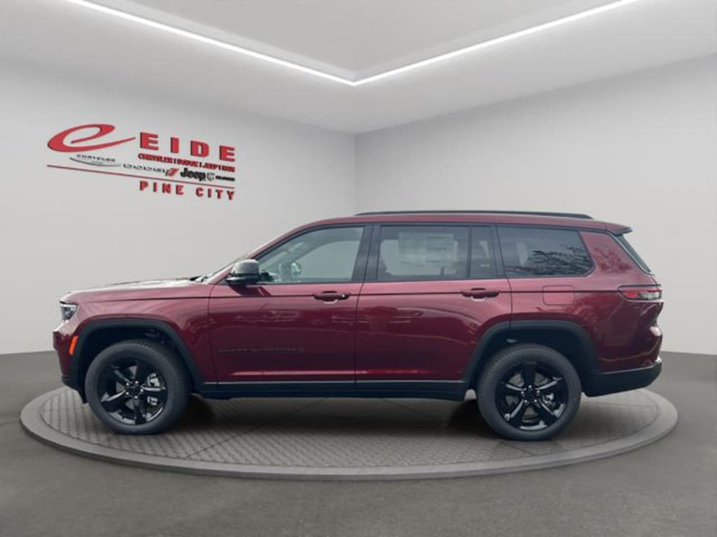 New 2025 Jeep Grand Cherokee Limited Sport Utility