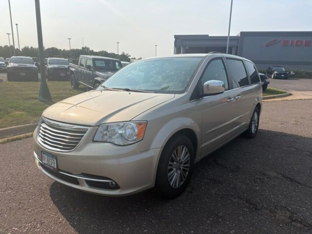 Used 2015 Chrysler Town & Country Touring-L Van