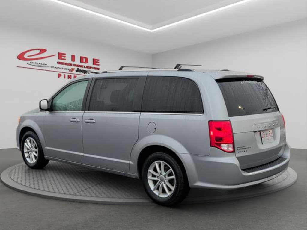 Used 2019 Dodge Grand Caravan SXT Van Passenger Van