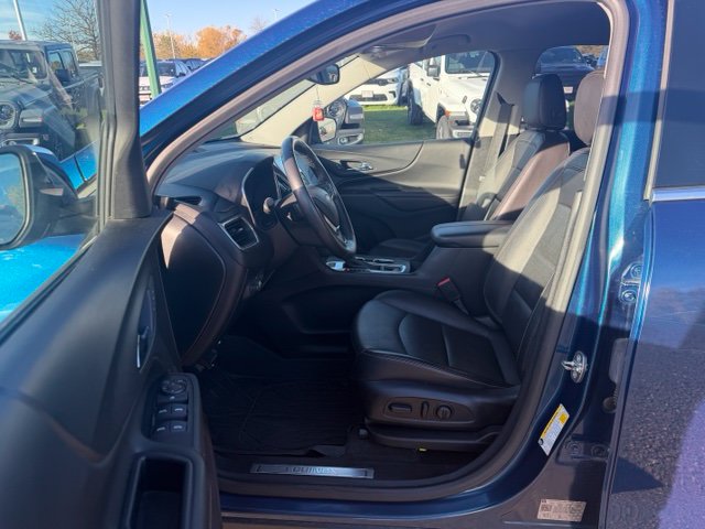 Used 2019 Chevrolet Equinox Premier with VIN 2GNAXXEV9K6129580 for sale in Pine City, Minnesota