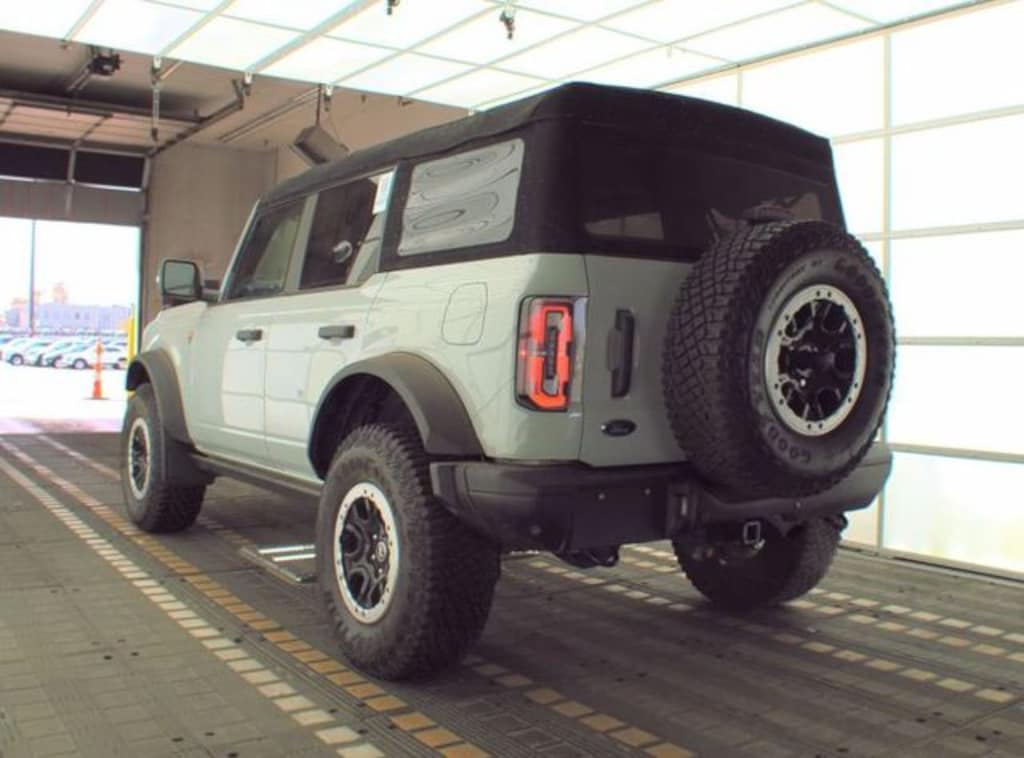Used 2023 Ford Bronco SUV