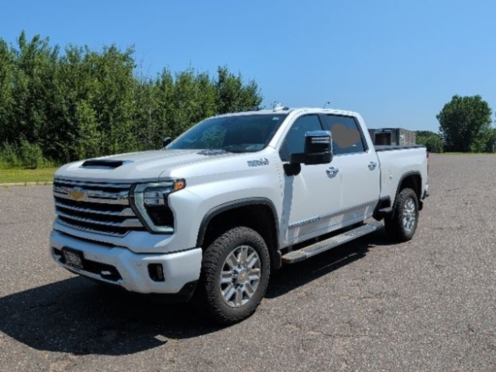 Used 2025 Chevrolet Silverado 3500HD High Country Truck Crew Cab