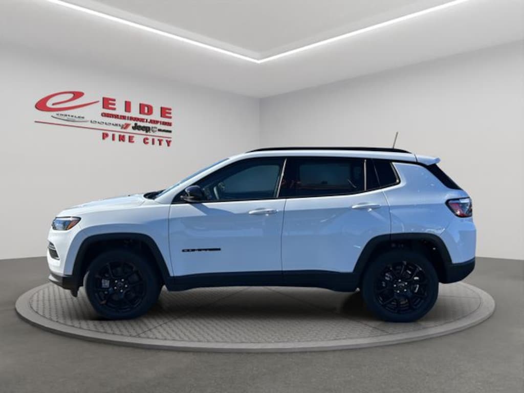 New 2026 Jeep Compass Altitude Sport Utility