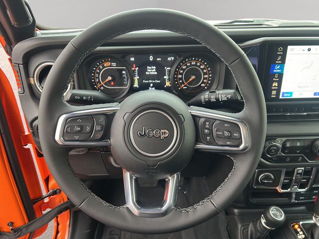 2025 Jeep Wrangler 4-Door Sahara - Photo 10