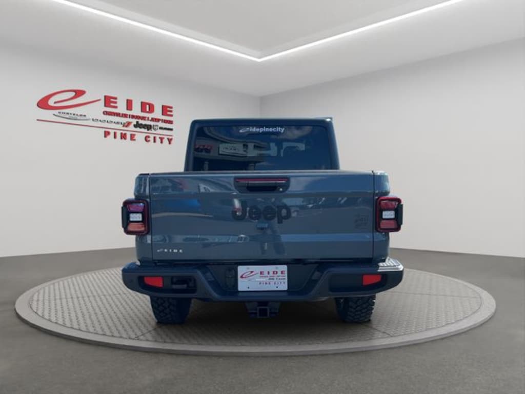 New 2026 Jeep Gladiator Willys Pickup