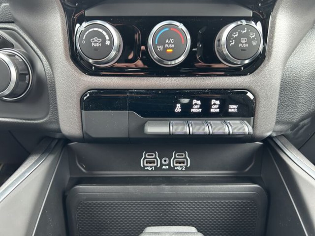 New 2026 Ram 1500 Express Pickup