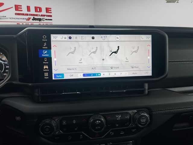 2025 Jeep Wrangler 4-Door Sahara - Photo 17