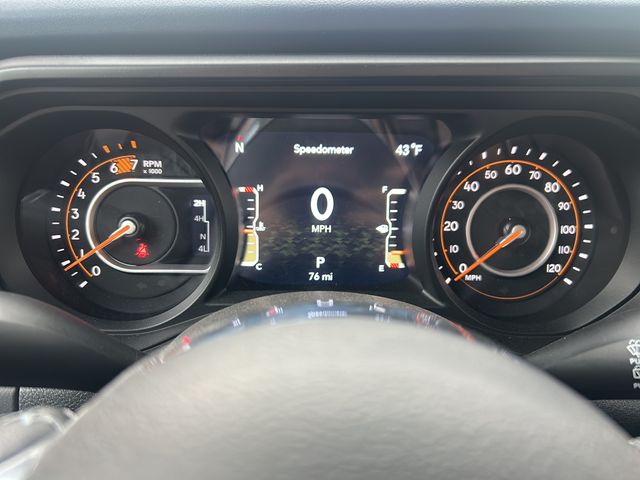 2025 Jeep Wrangler 4-Door Sahara - Photo 30