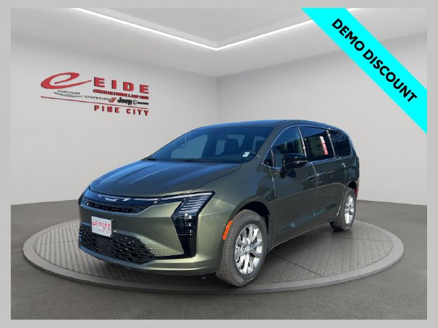 2027 Chrysler Pacifica Select Passenger Van