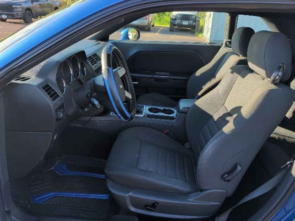 Used 2009 Dodge Challenger R/T Coupe