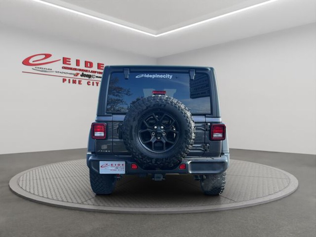 New 2025 Jeep Wrangler Willys Sport Utility