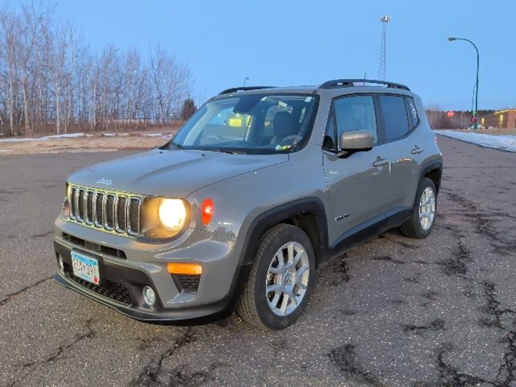 Used 2020 Jeep Renegade Latitude SUV