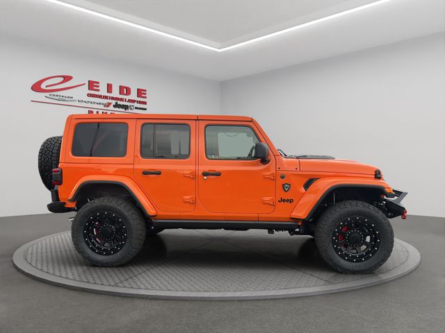 2025 Jeep Wrangler 4-Door Sahara - Photo 6