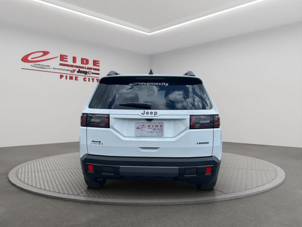 New 2026 Jeep Cherokee Laredo Sport Utility