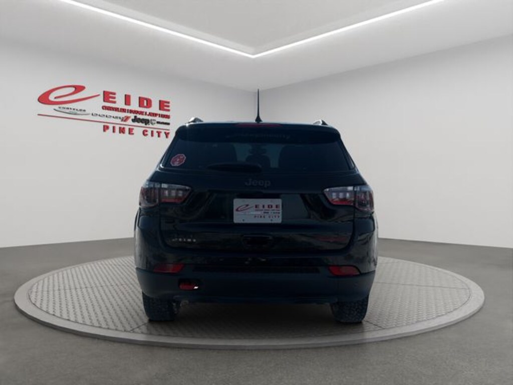 New 2026 Jeep Compass Trailhawk Sport Utility