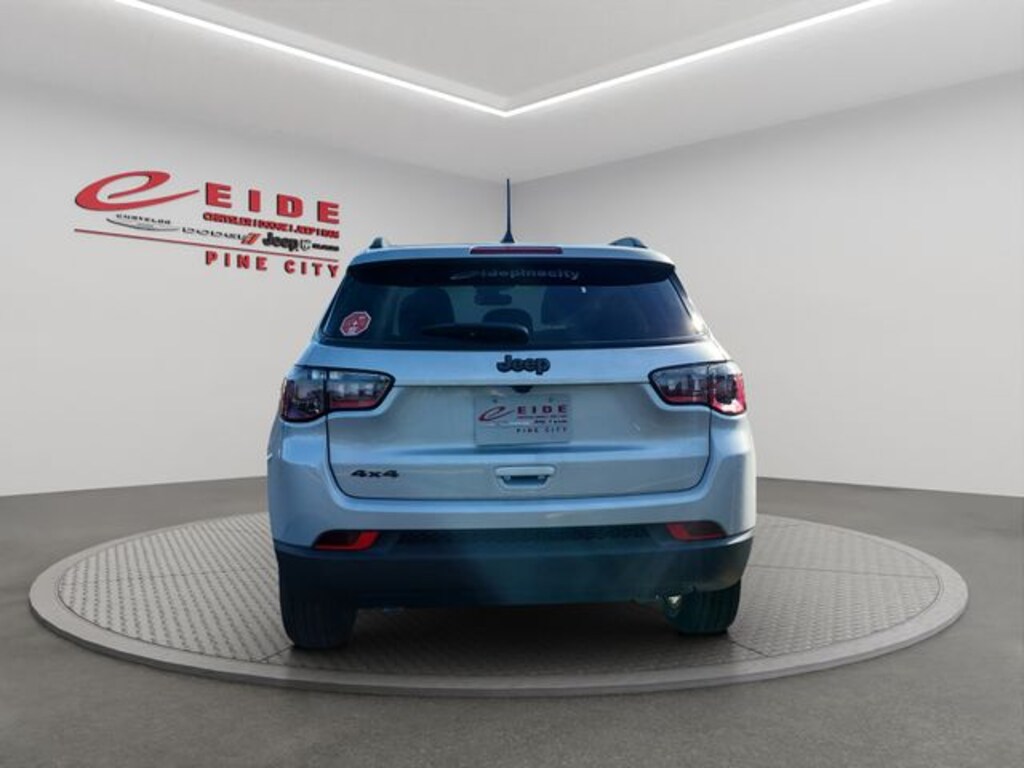 New 2026 Jeep Compass Altitude Sport Utility