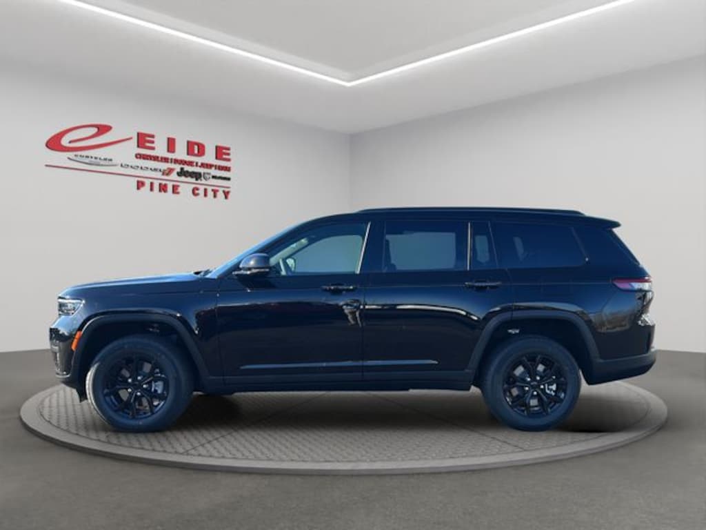 New 2025 Jeep Grand Cherokee Altitude X Sport Utility