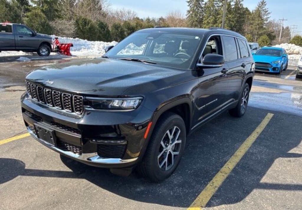 Used 2023 Jeep Grand Cherokee L Limited SUV