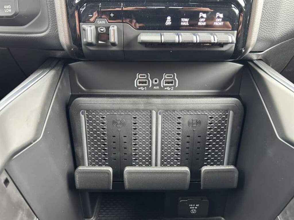 New 2026 Ram 2500 Big Horn Night Edition Pickup