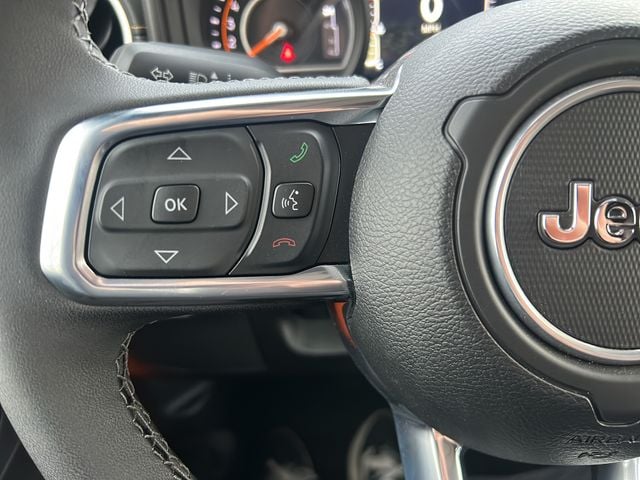 2025 Jeep Wrangler 4-Door Sahara - Photo 27