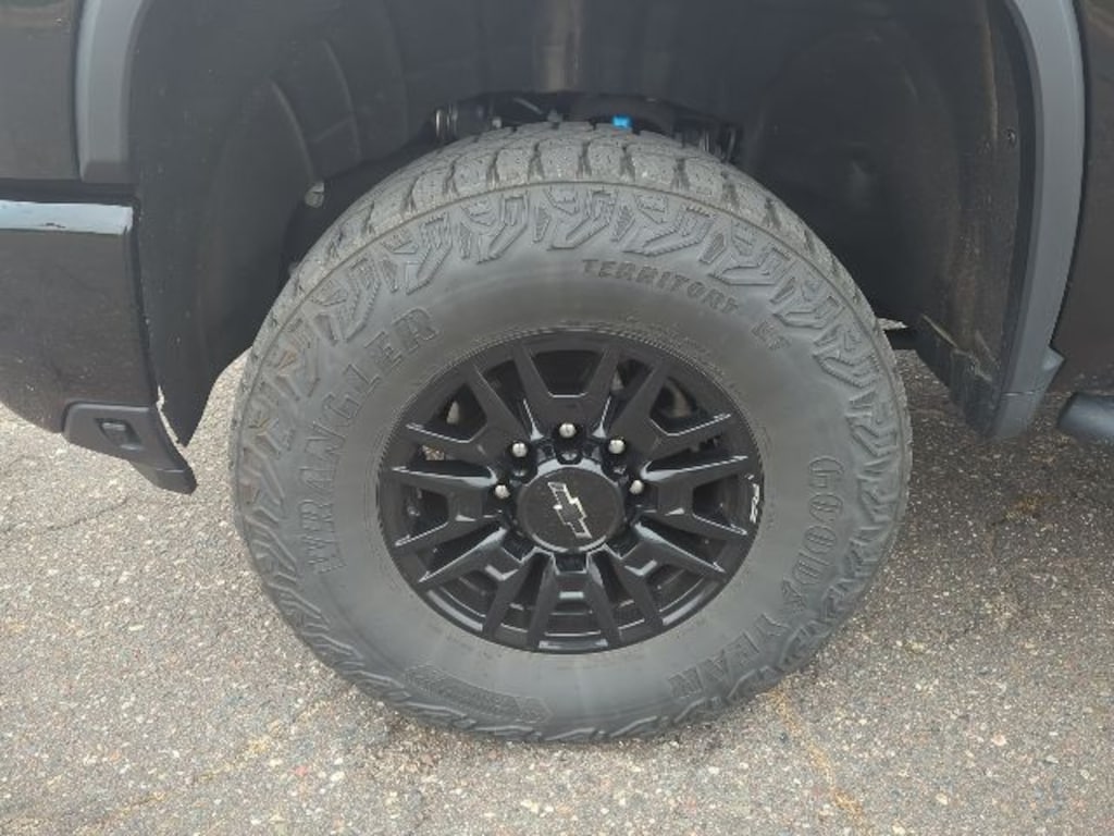 Used 2024 Chevrolet Silverado 2500HD ZR2 Truck Crew Cab