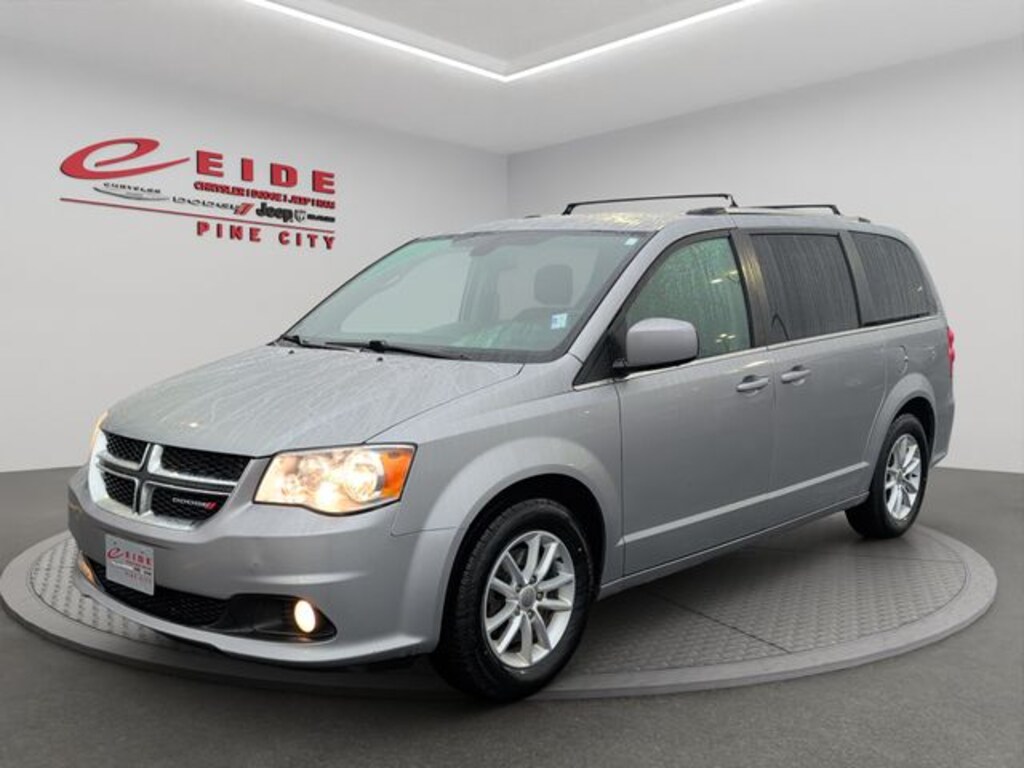 Used 2019 Dodge Grand Caravan SXT Van Passenger Van