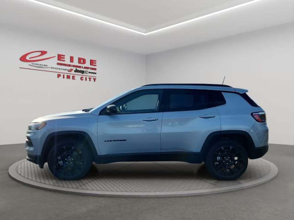 New 2026 Jeep Compass Altitude Sport Utility