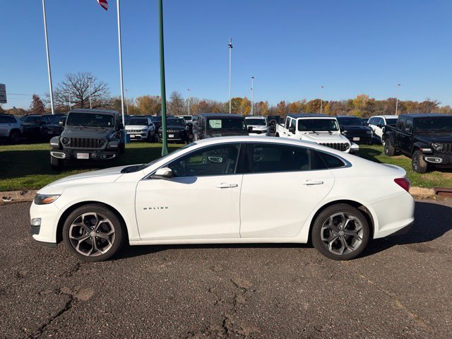 Used 2020 Chevrolet Malibu 1LT with VIN 1G1ZD5ST3LF107523 for sale in Pine City, Minnesota