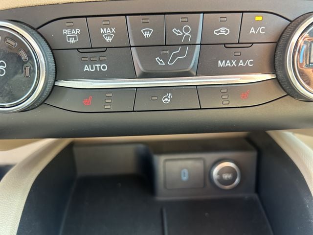 Used 2020 Ford Escape SEL with VIN 1FMCU9H94LUA35030 for sale in Pine City, Minnesota