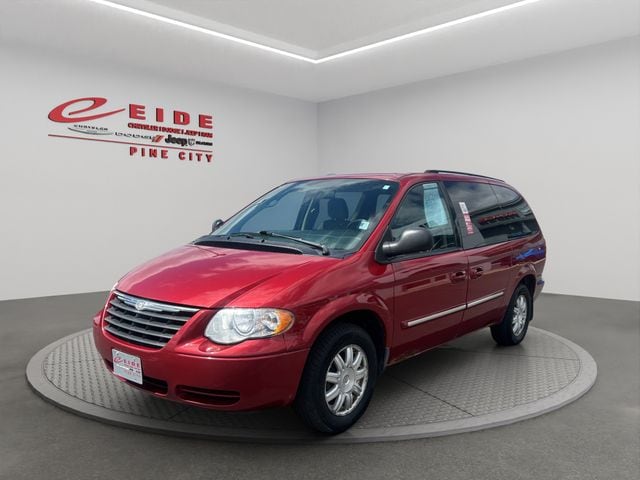 2006 Chrysler Town & Country