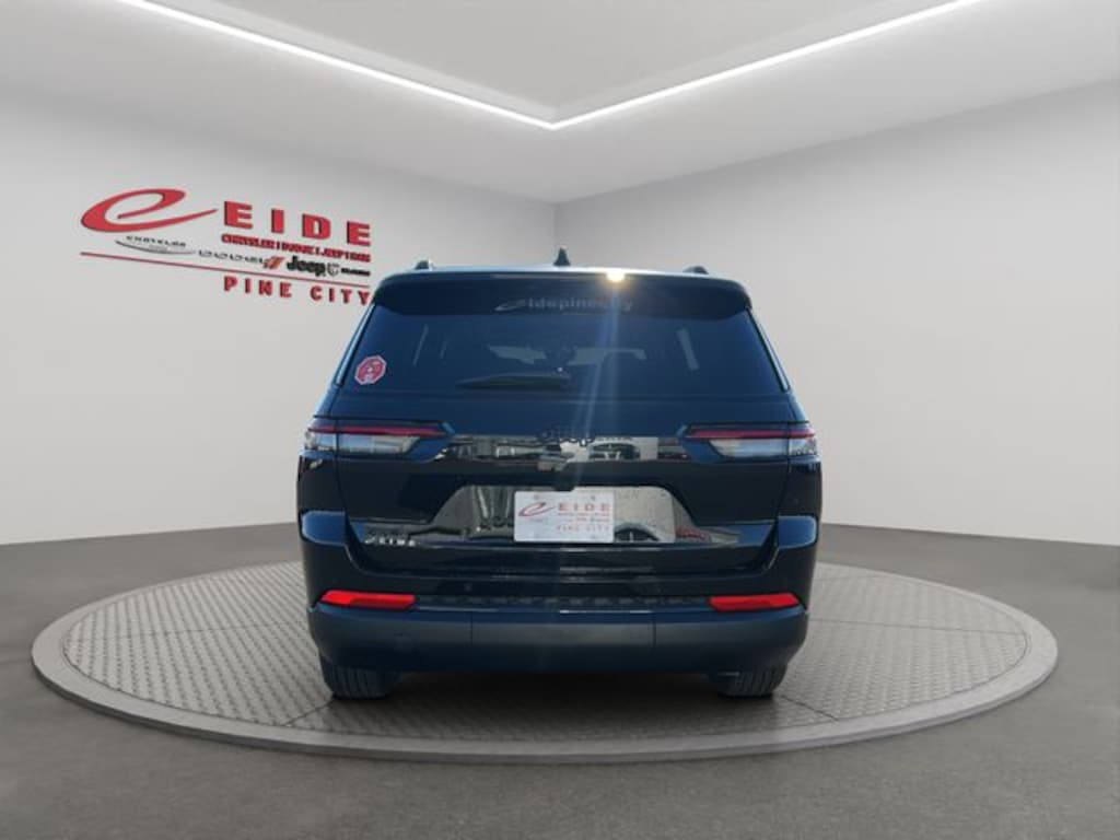 New 2025 Jeep Grand Cherokee Altitude X Sport Utility