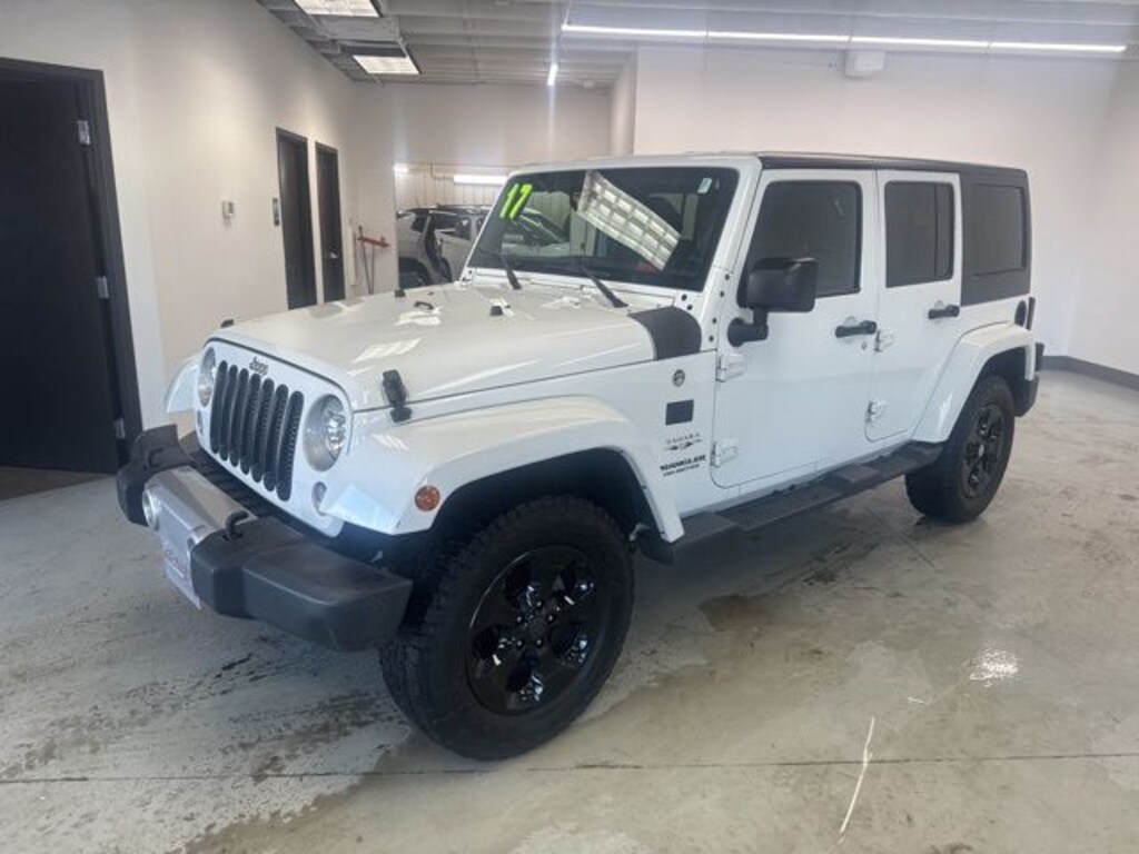 Used 2017 Jeep Wrangler Unlimited Sahara SUV