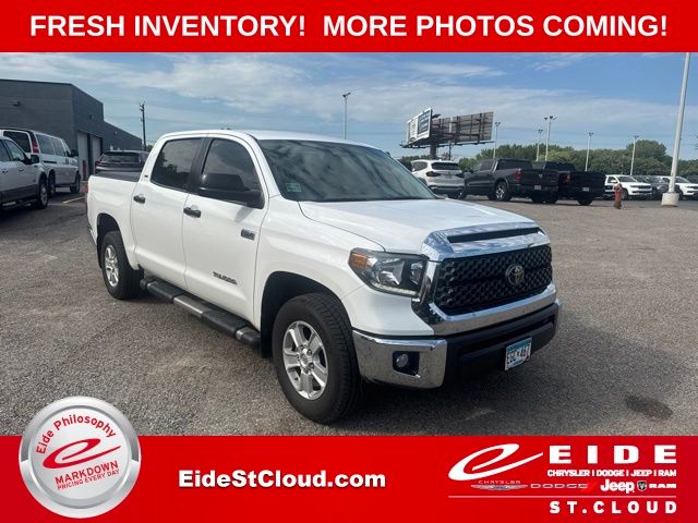 2020 Toyota Tundra SR5 5.7L 4WD Crew Max Short Bed's photo