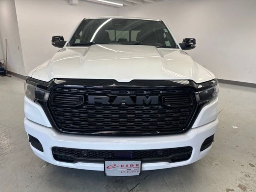 New 2026 Ram 1500 BIG HORN CREW CAB 4X4 5'7 BOX Pickup