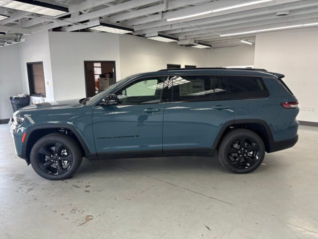 New 2026 Jeep Grand Cherokee L Limited 4x4 Sport Utility