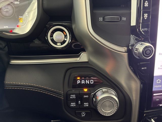 2026 RAM 1500 Tungsten - Photo 37