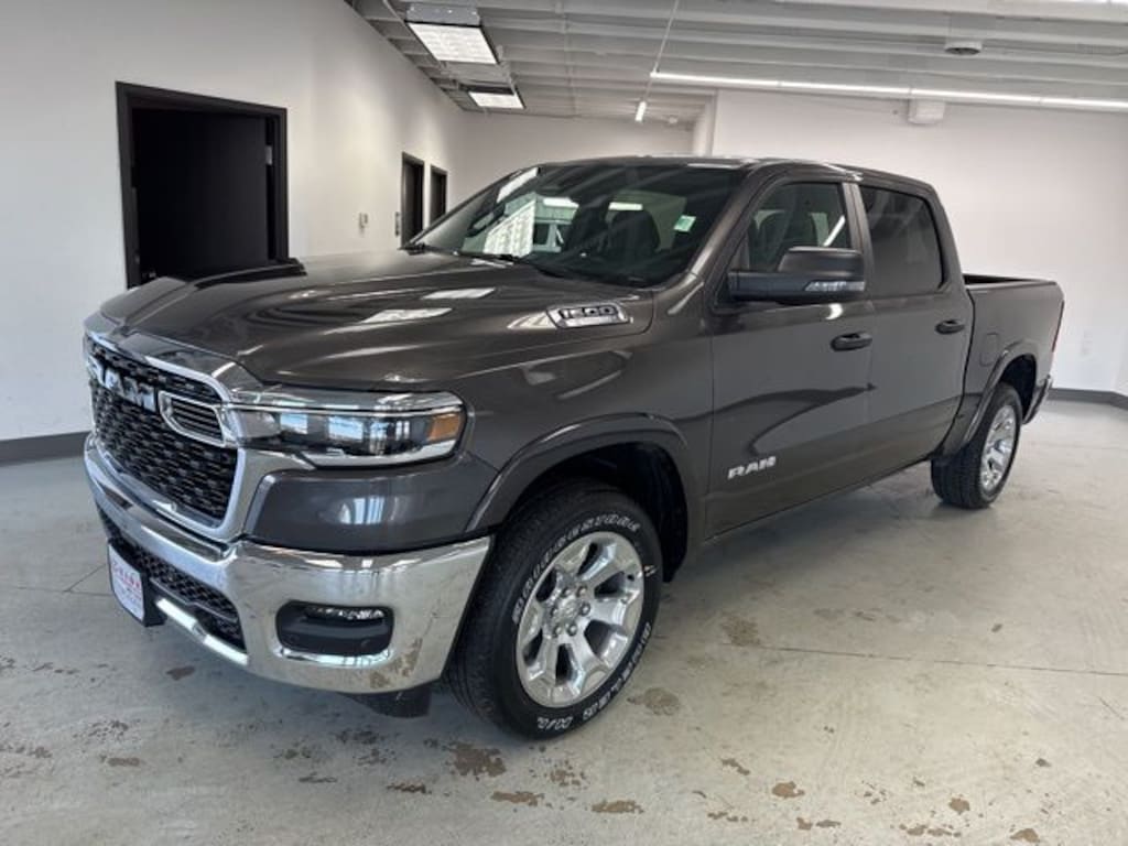New 2026 Ram 1500 BIG HORN CREW CAB 4X4 5'7 BOX Pickup