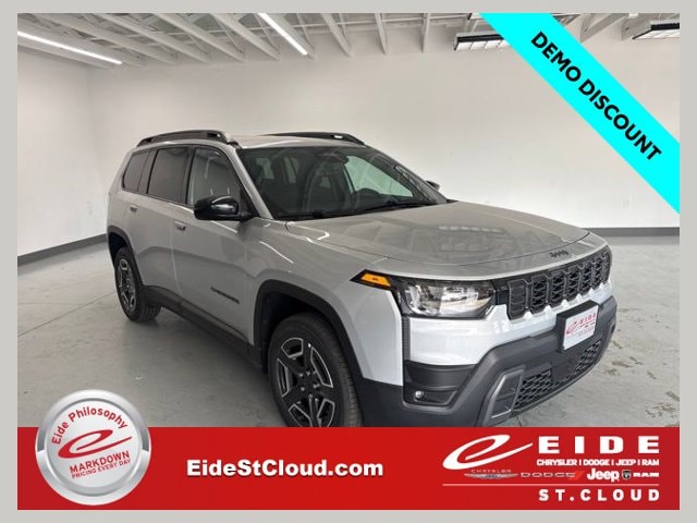 2026 Jeep Cherokee Laredo
