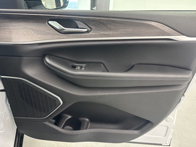 2026 Jeep Grand Cherokee L Limited - Photo 25