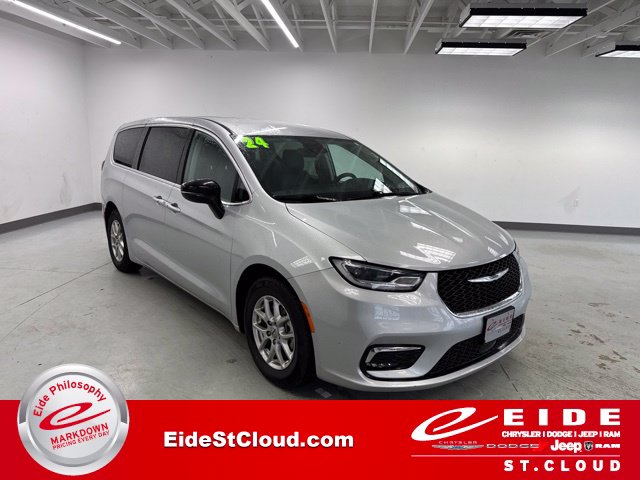 2024 Chrysler Pacifica