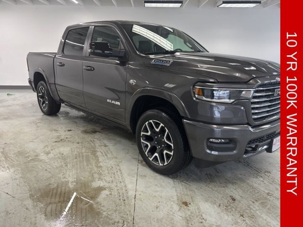 New 2026 Ram 1500 LARAMIE CREW CAB 4X4 5'7 BOX Pickup